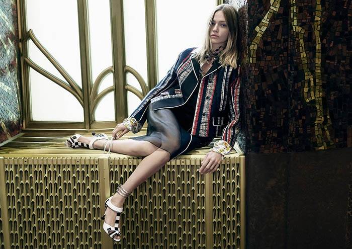Prada opent minder winkels en zet in op e-commerce