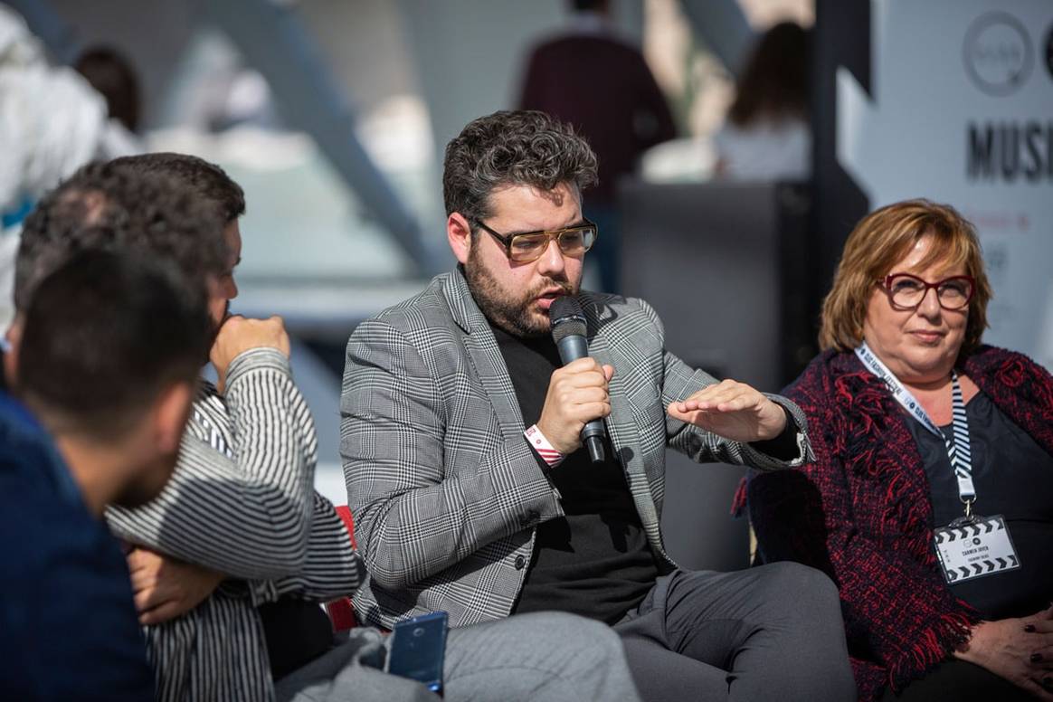 Jóvenes promesas y una experiencia inmersiva: la moda hace “CLEC” en Valencia