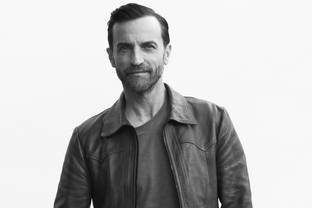 Nicolas Ghesquière bleibt Louis Vuitton treu