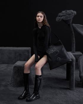 Collection image Charles & Keith