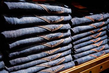 Abusos sexuales “generalizados” en fábricas de Levi’s y Kontoor Brands (Lee)