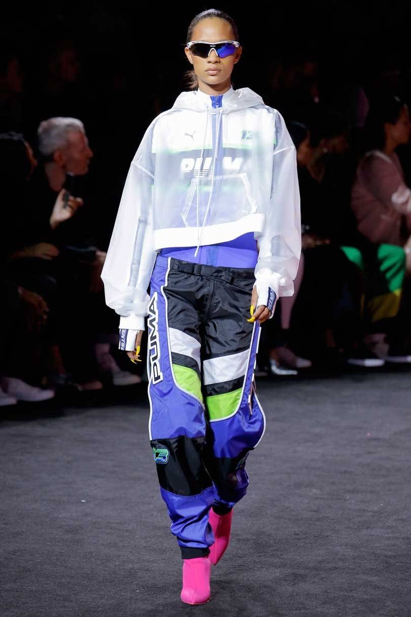 Fashion Week: Rihanna de plus en plus sportswear