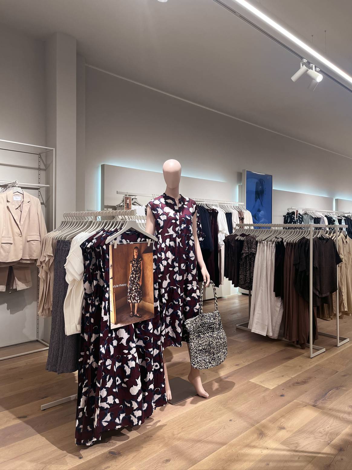Erster Opus Store in Enschede