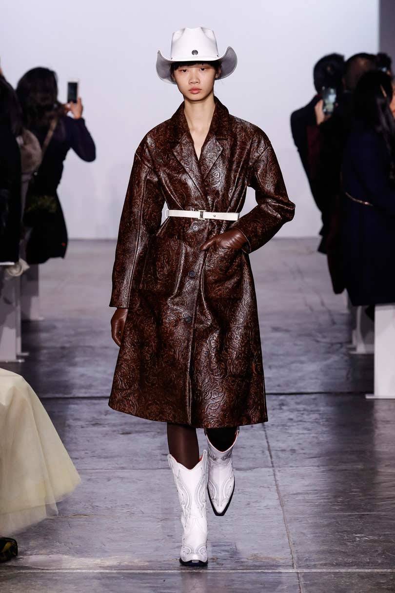 Gespot op de catwalk: Pantone’s modekleuren herfst/winter 2019/20 New York Fashion Week