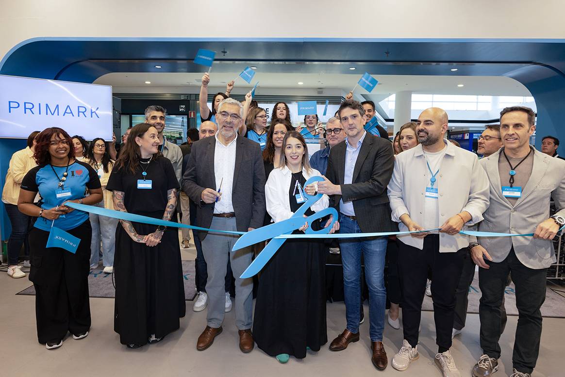 Tienda de Primark en el centro comercial As Termas de Lugo (España).
