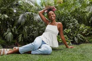 American Eagle Outfitters posts 17 percent revenue growth