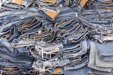 Levi Strauss announces 2025 sustainability pledge