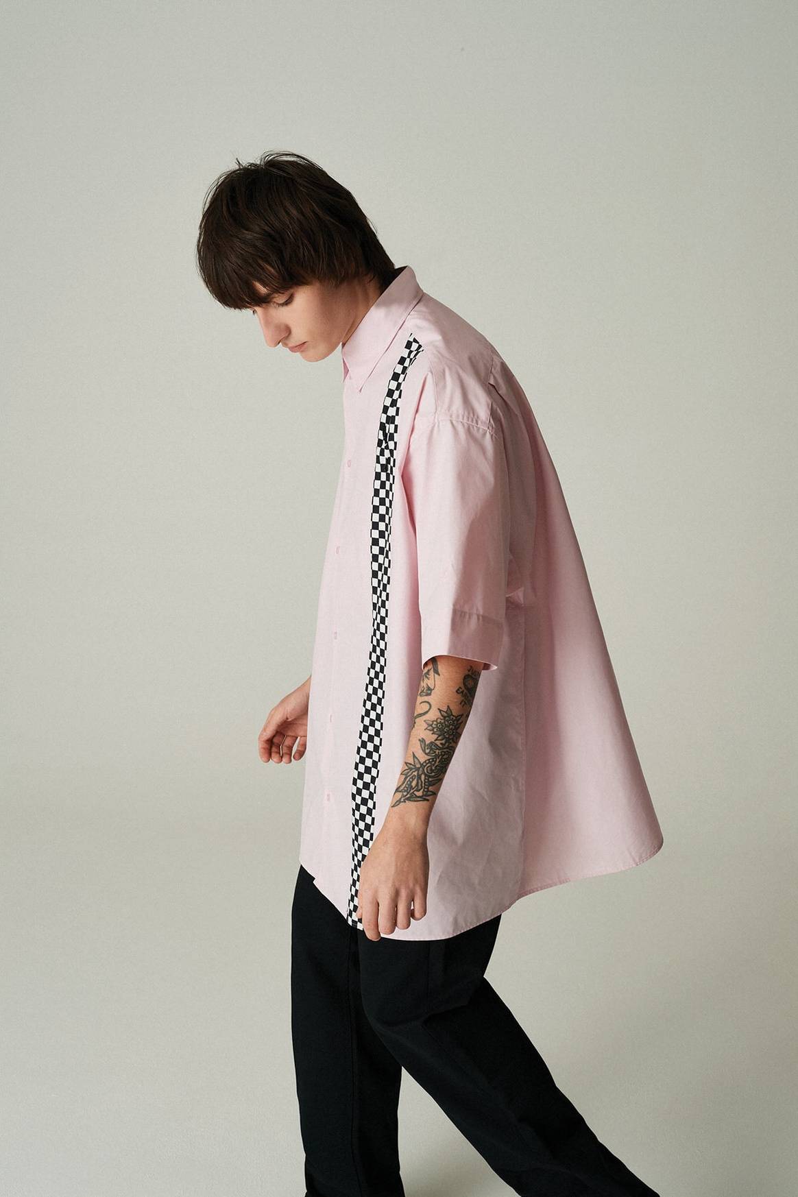 Raf Simons celebra las subculturas londinenses con una nueva colección cápsula para Fred Perry