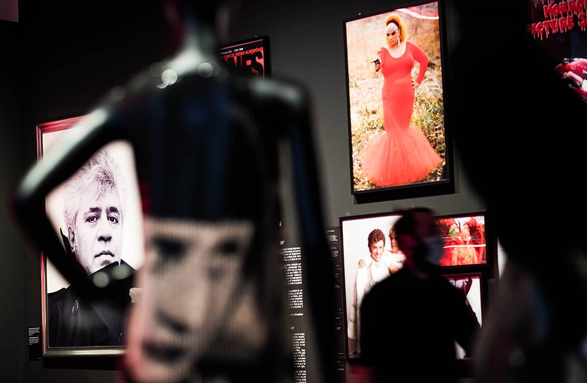 Photo Credits: Exposición “Cine y moda. Por Jean Paul Gaultier”, en CaixaForum Madrid hasta el 5 de junio de 2022. Fotografía de cortesía.