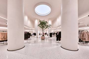 Inditex: los sindicatos presionan y le instan a que paralice los cierres