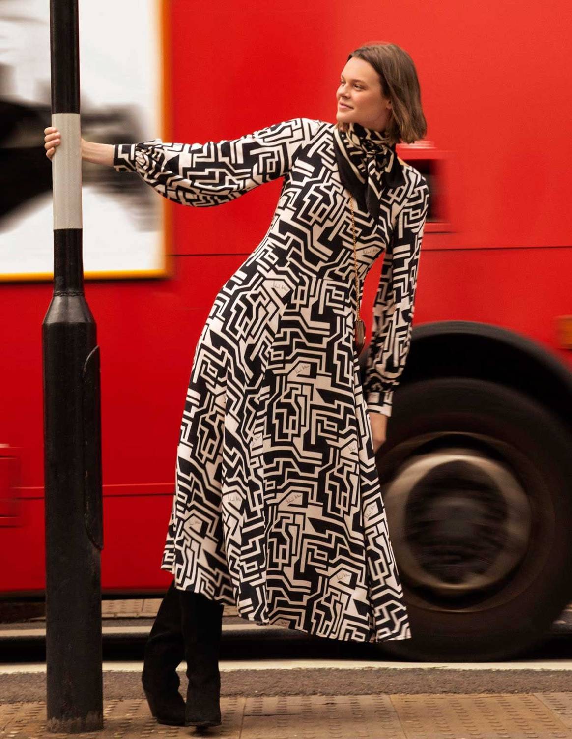 H&M collaborates with Richard Allan for 1960s-inspired womenswear collection