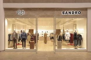 Premiere in Mumbai: Sandro eröffnet ersten Store in Indien