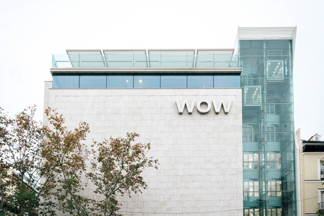 Tienda de Wow Serrano, en el número 52 de la calle de Serrano de Madrid (España).