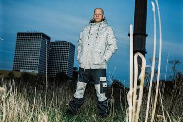 Sheltersuit-oprichter lanceert nieuw kledingmerk