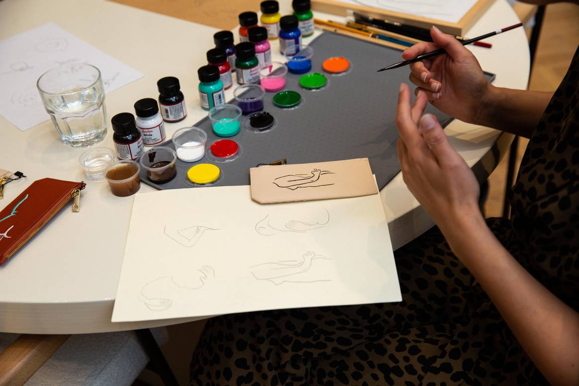 Emmy Koos personaliseert KAAI cardholders