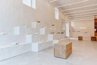 Veja s'offre deux boutiques à Londres et Brooklyn 