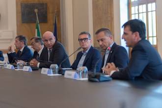 Baromètre du jour – EssilorLuxottica/Armani : 5-10%, un micro-investissement qui en dit beaucoup