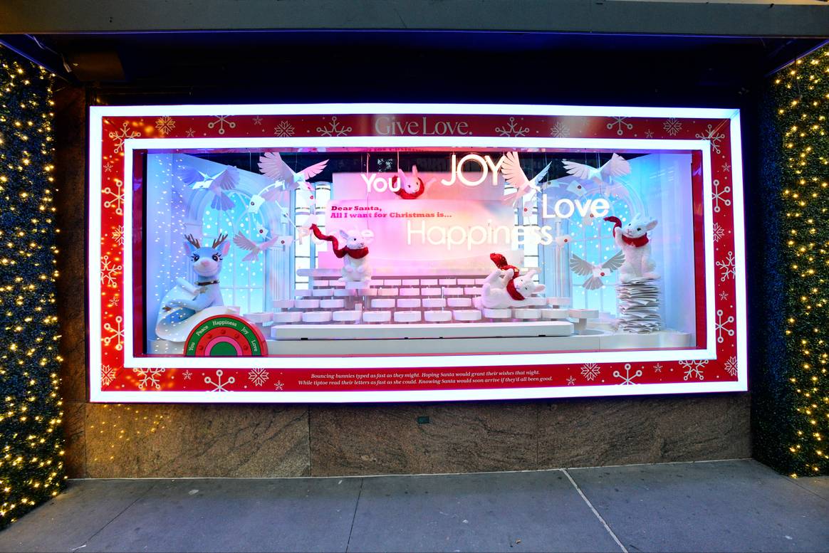 Image: Macy's Inc by Eugene Gologursky/Getty Images