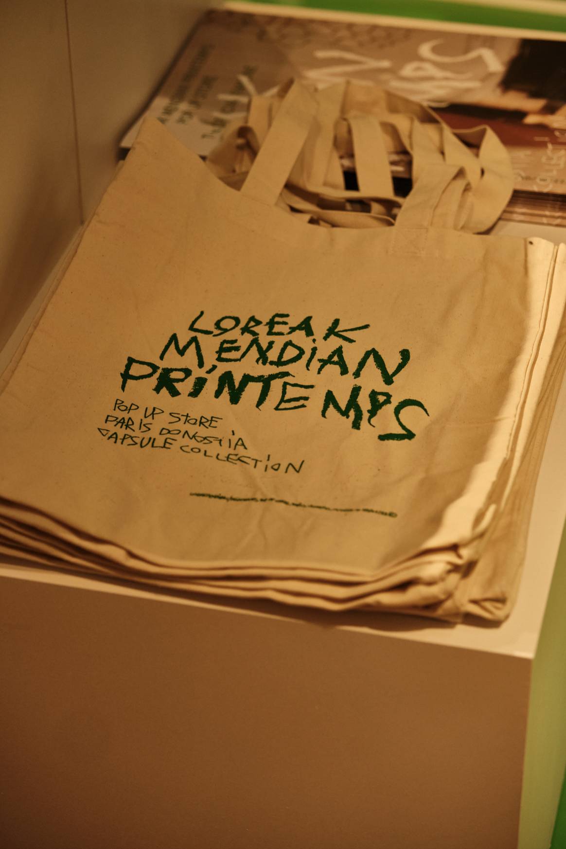 Imagen: pop-up store Loreak Mendian x Printemps