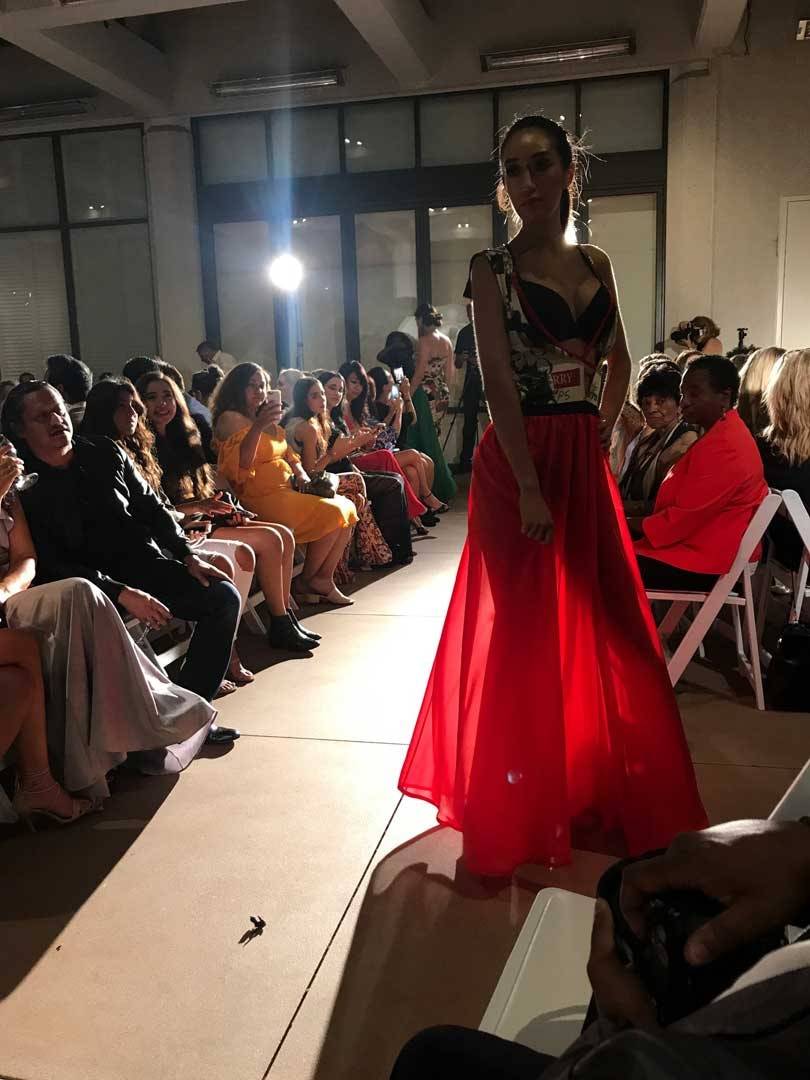 Si Mee adds a splash of 'Island Style' at OC Fashion Week