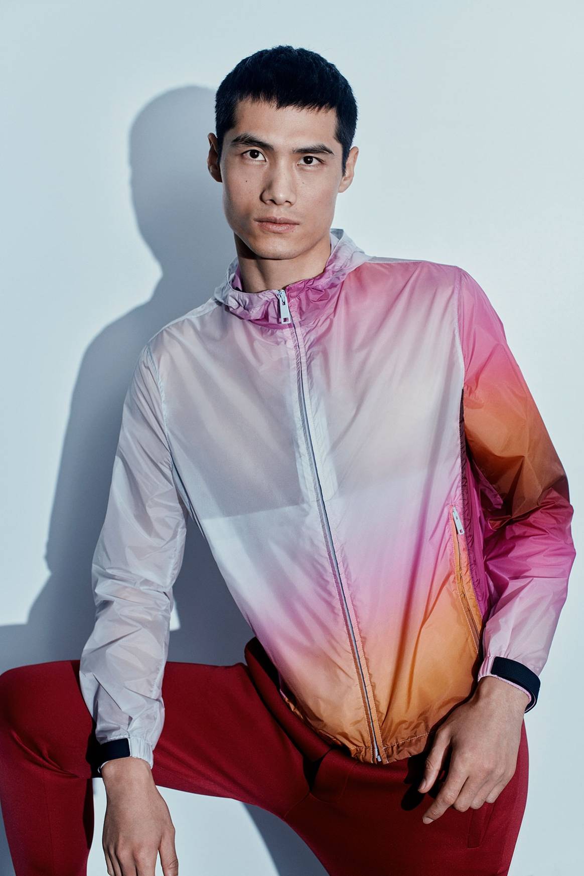 Mytheresa debuta en la moda masculina de la mano de Prada