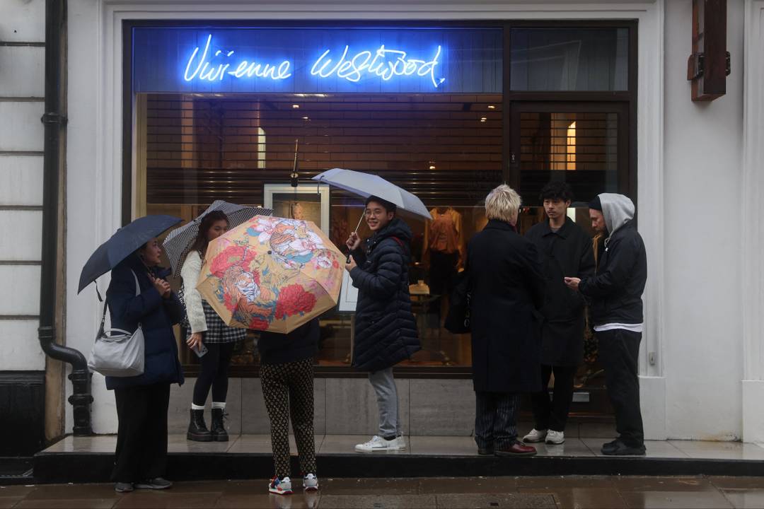 'Vivienne Westwood'-Store in der Londoner Conduit Street kurz nach dem Tod der Designerin (Dezember 2022)