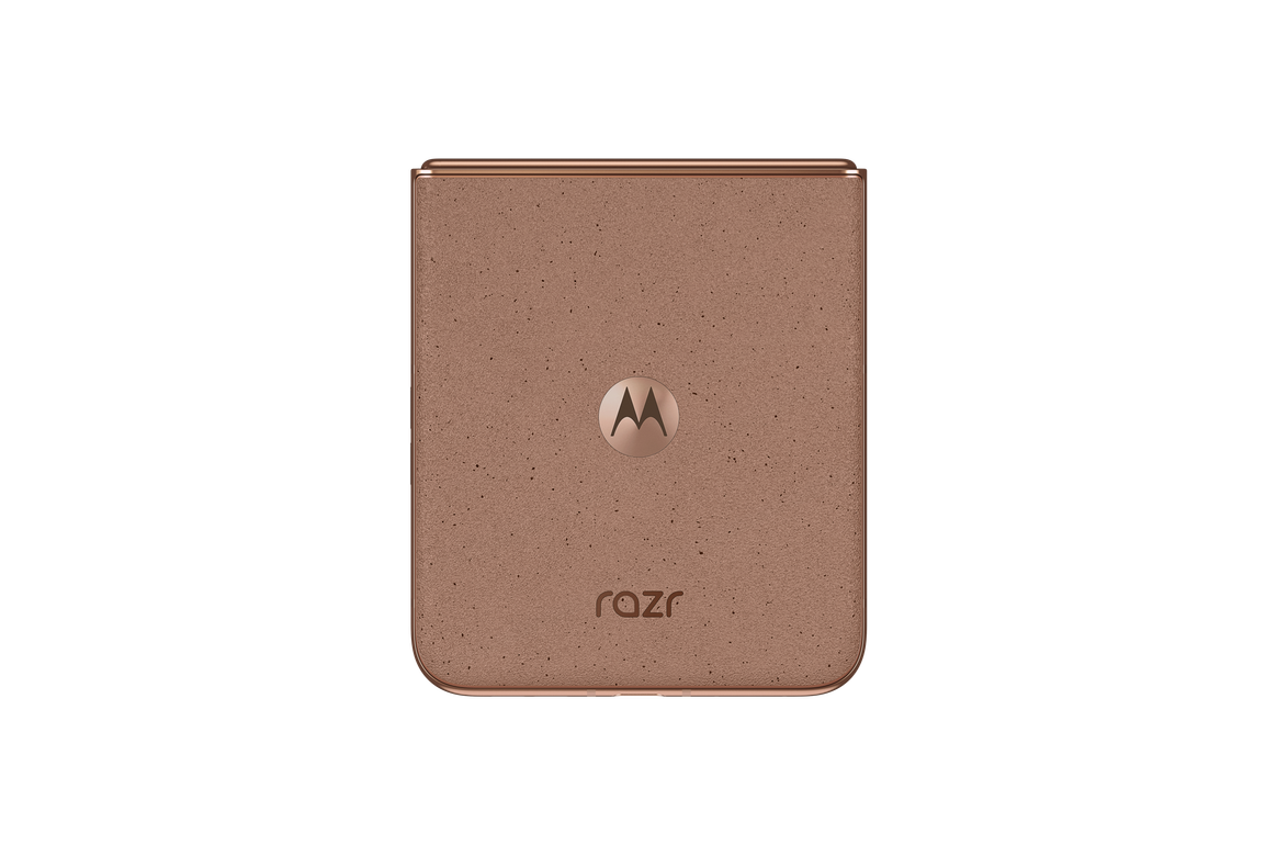 Motorola razr+ x Pantone 'Mocha Mousse’