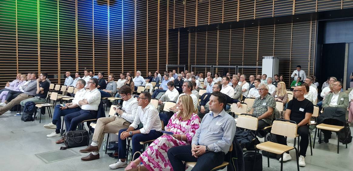 Bild: Teilnehmer:innen /  HDS/L-Symposium