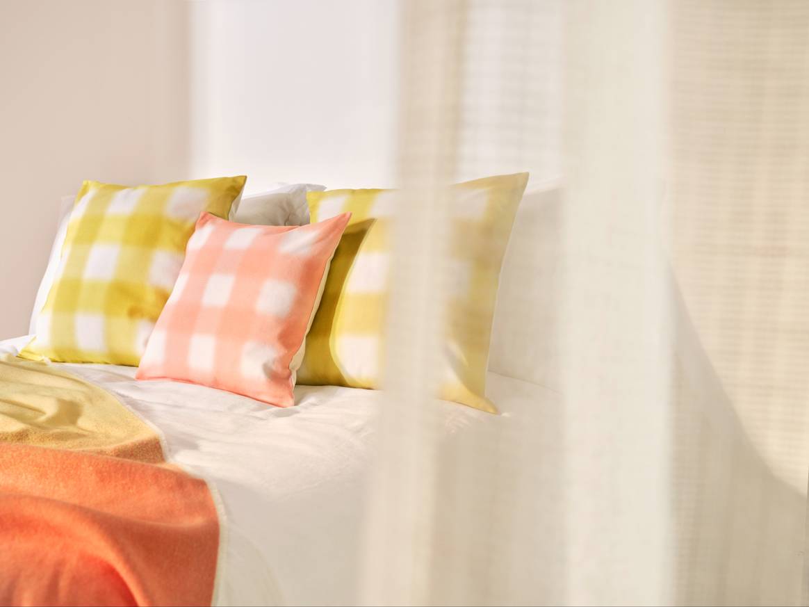 Bild: H&M x India Mahdavi