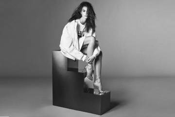 La hija de Cindy Crawford protagoniza la nueva campaña de Jimmy Choo