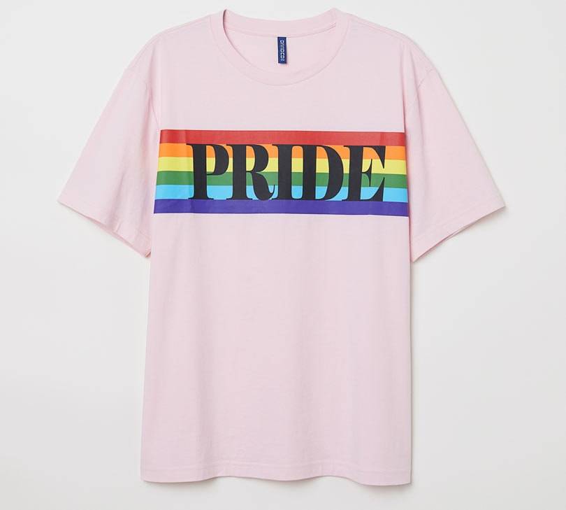 Pride collecties 2018: Slogans, felle kleuren en regenbogen