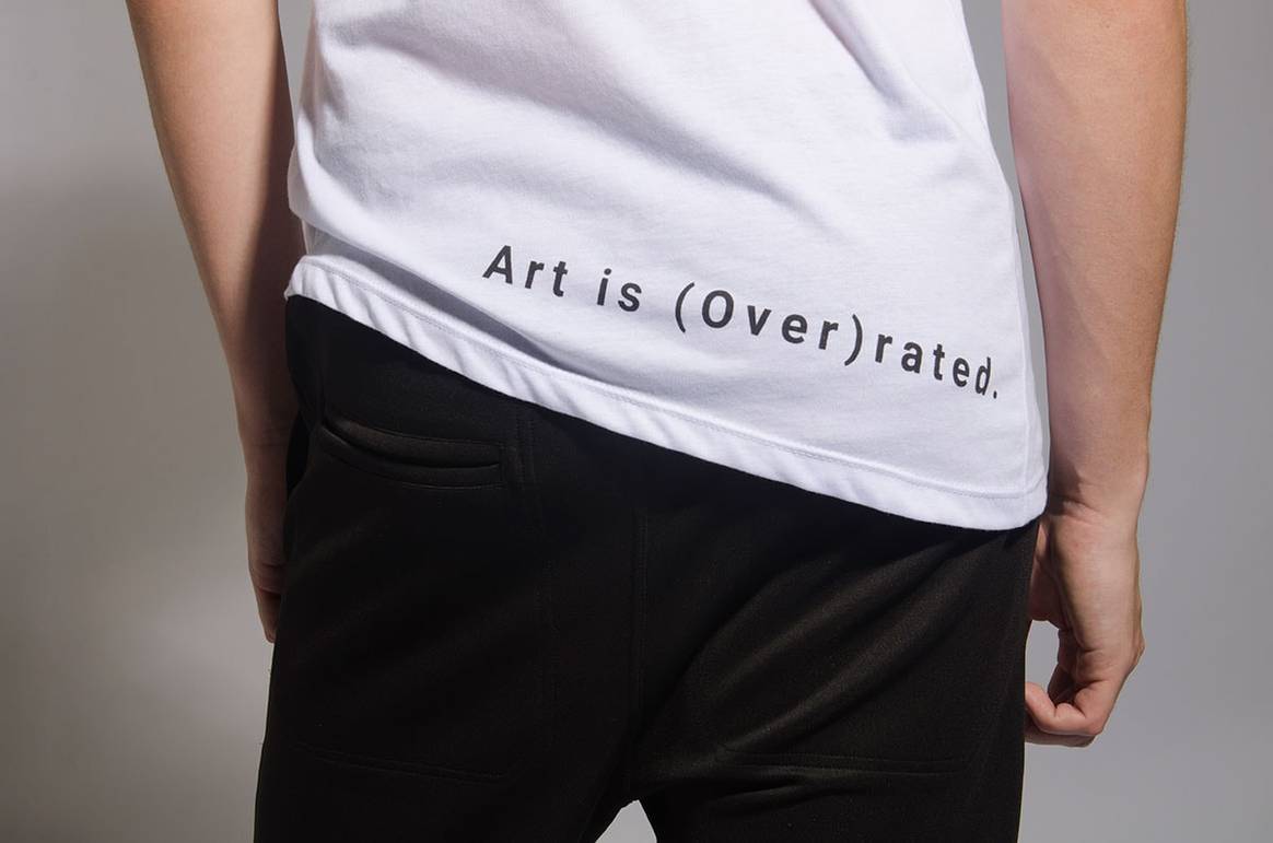 Isabel Rott started a minimalist, genderless brand without previous fashion experience