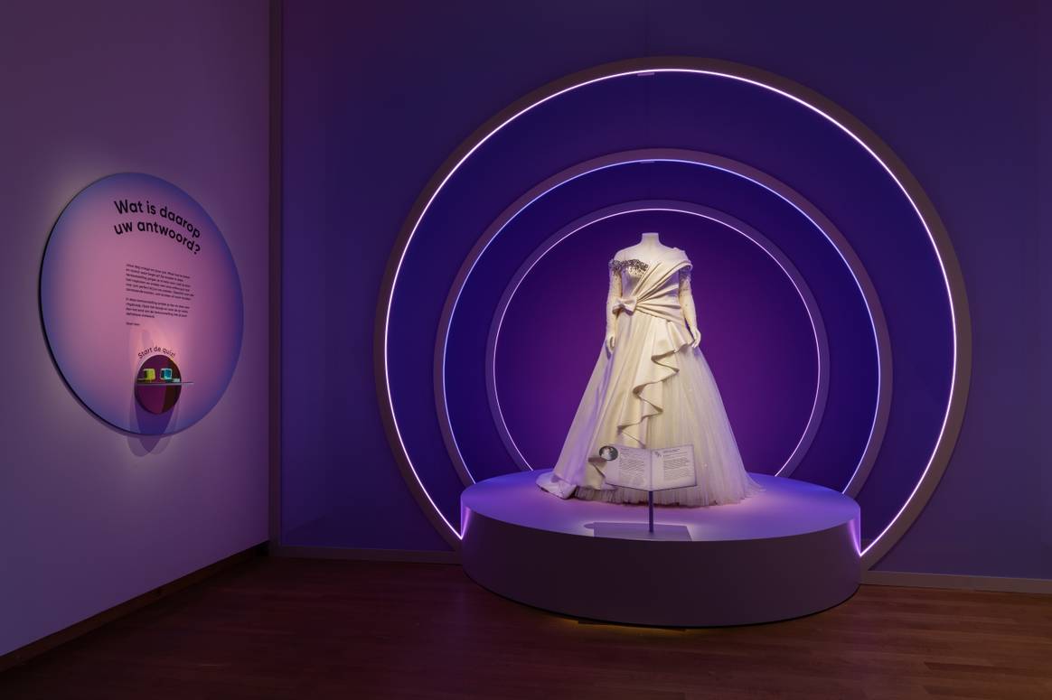 The wedding dress of Nikkie de Jager, designed by Viktor&Rolf.