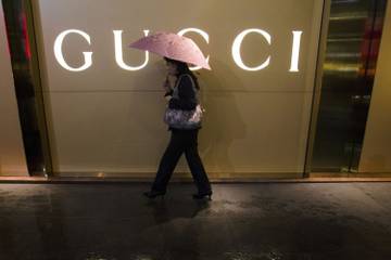 Luxury retailers suffer in China with currency devaluation