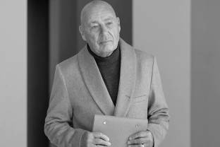 Владимир Познер стал моделью