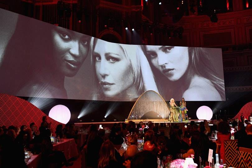 Jonathan Anderson mit Doppelehrung bei The Fashion Awards 2017 ausgezeichnet
