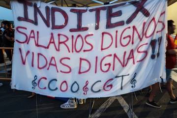 Segunda jornada de huelga en la principal planta logística de Stradivarius