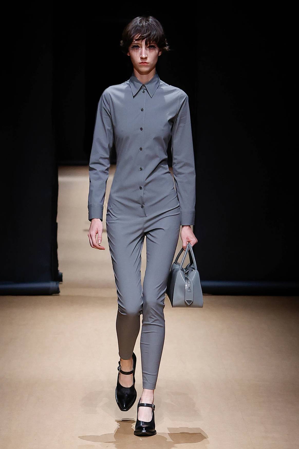 Photo Credits: Prada, colección de mujer “Touch of Crude” para la temporada Primavera/Verano SS23. Prada, fotografía de cortesía.