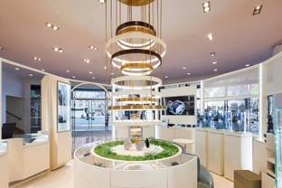 Atelier Swarovski met à l'honneur le "conscious luxury" lors de l'opération "Go for good" aux Galeries Lafayette