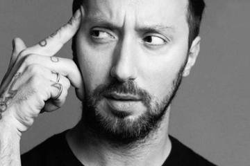 Anthony Vaccarello alla guida creativa di Yves Saint Laurent