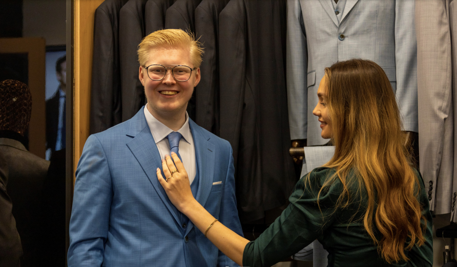 De opening van Wam Suit in Amsterdam. Beeld: Wam Denim / Micha Muntenaar