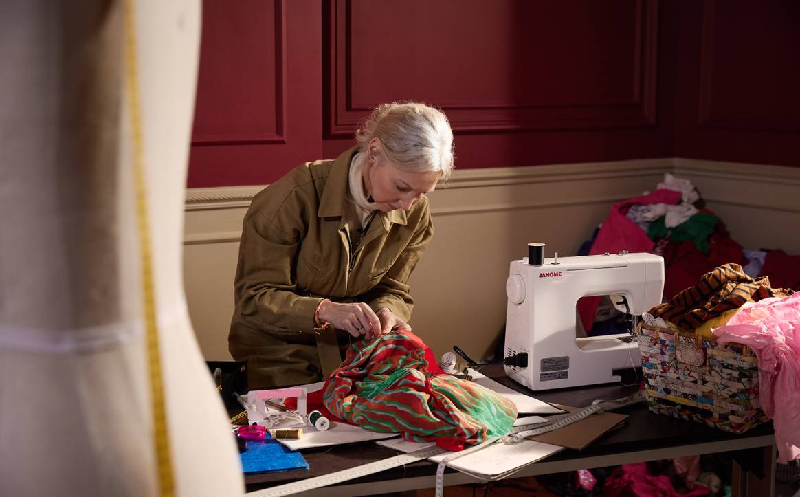 Vanish partners with the British Fashion Council to highlight throwaway fashion
