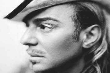 Galliano choisit Londres plutôt que Paris pour son grand retour