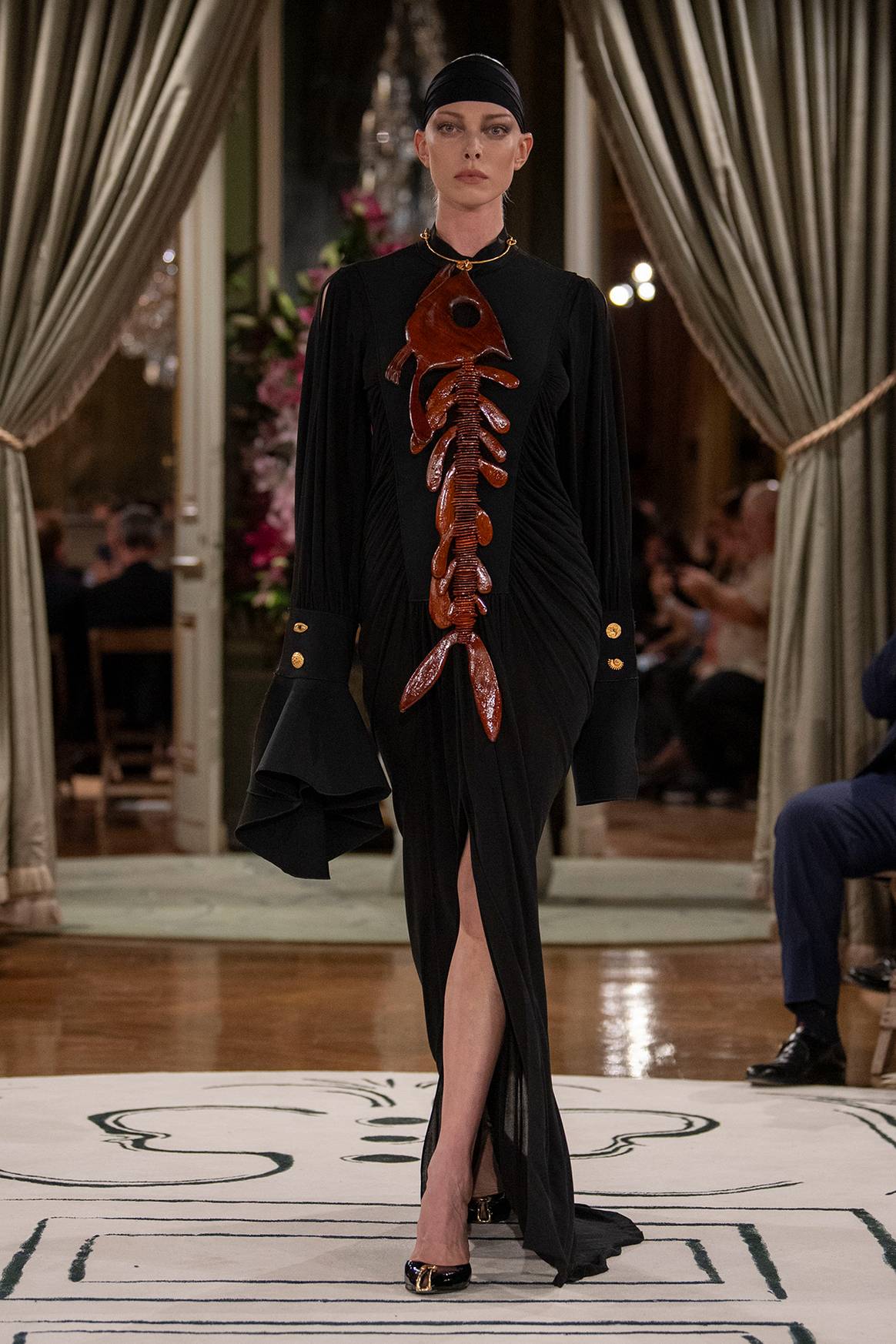 Schiaparelli, colección de mujer de prêt-à-porter para la temporada Primavera/Verano SS24.