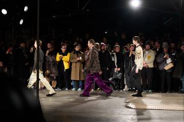 Video Dries van Noten 2023年秋冬コレクション