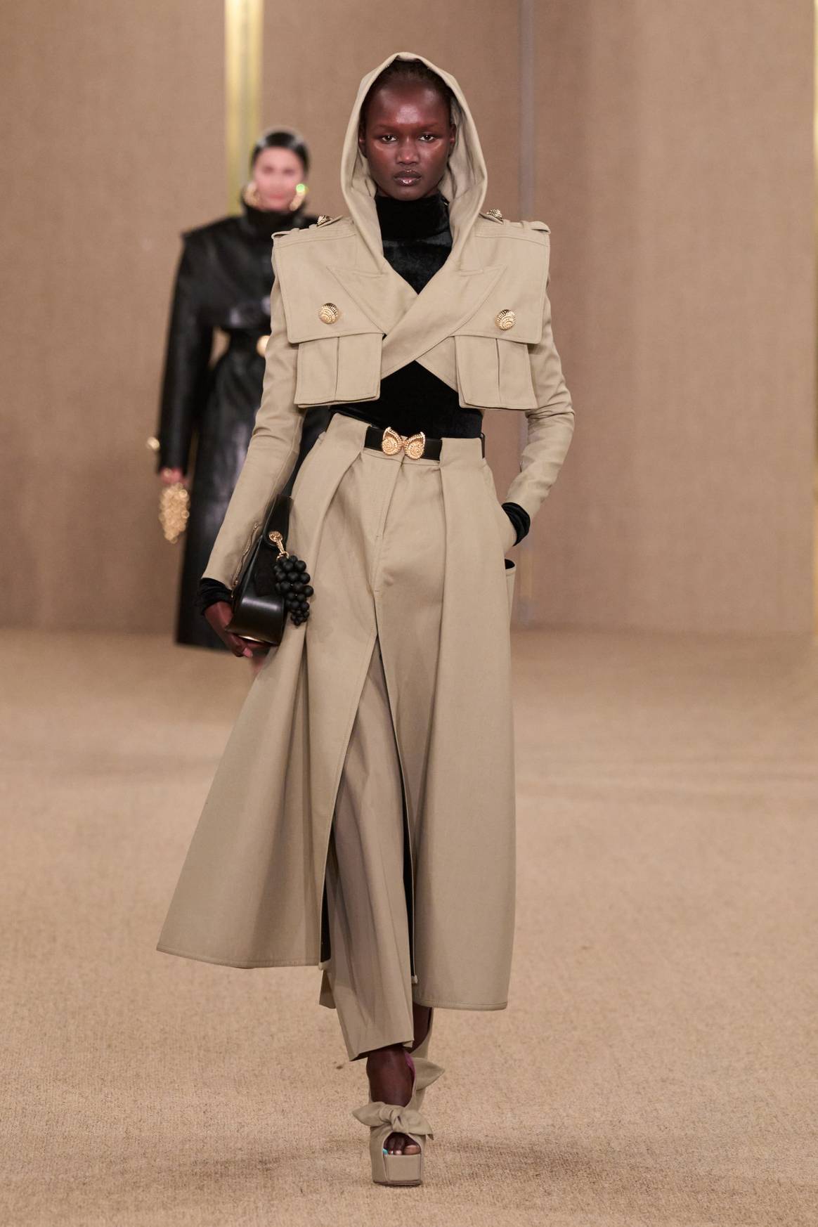 Balmain AH24/ Look 2