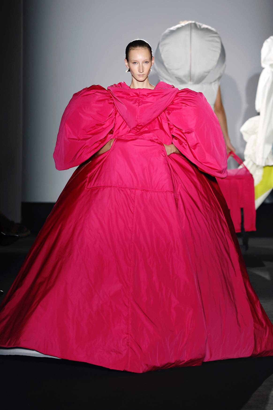 Imagen de Larhha en 080 Barcelona Fashion, por cortesía de la organización