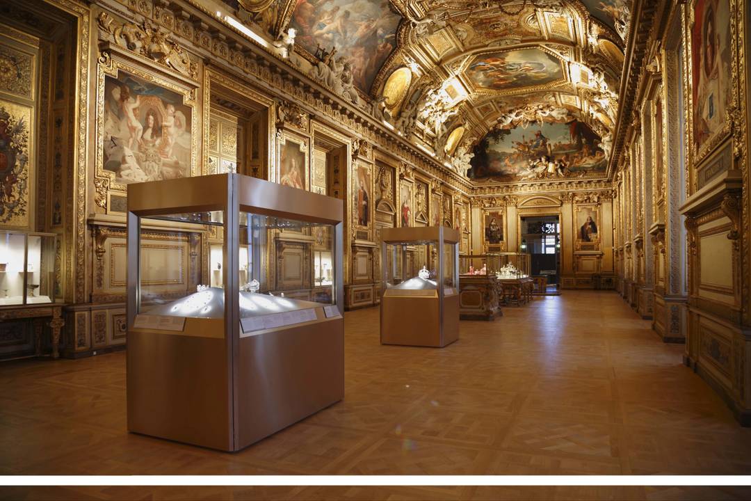 French Crown Jewels, Louvre Museum, Apollo Gallery