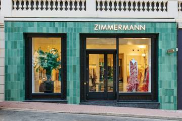 Visite de la boutique Zimmermann à Monaco 