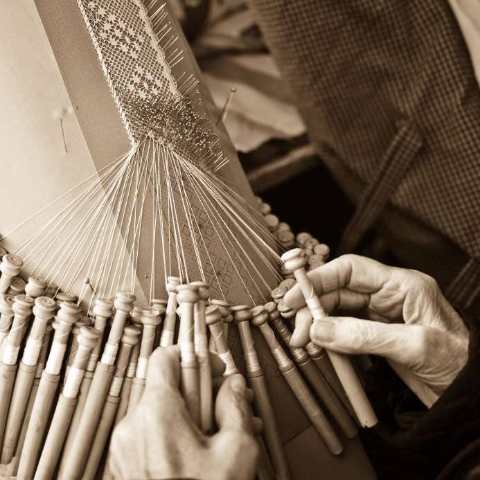 Tradition trifft Moderne: die Tracht neu inszeniert